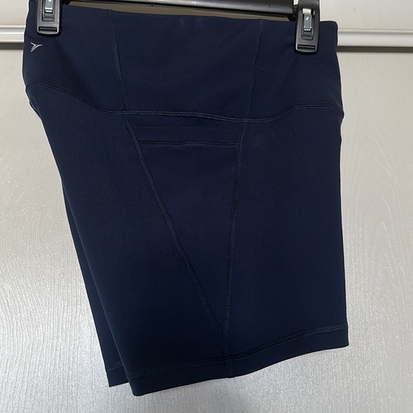 🆕NWOT Old Navy Active women’s Short Size M - Picture 4 of 9